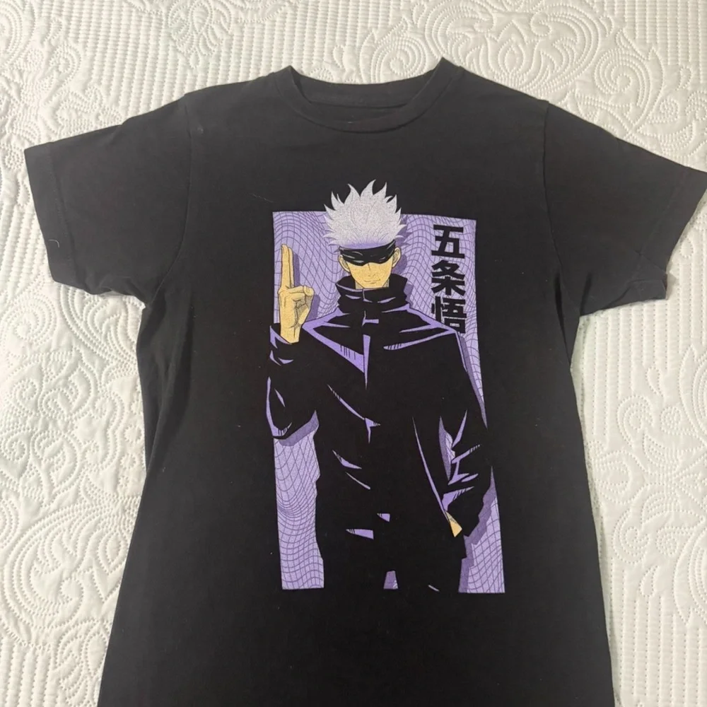 Anime Graphic Black T-Shirt - Picture 4 of 4